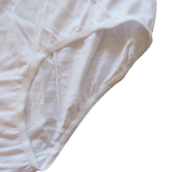 Vanity Fair Set Of 2 White Perfectly Yours Classic Briefs Size 8 XL Cotton - Picture 6 of 7